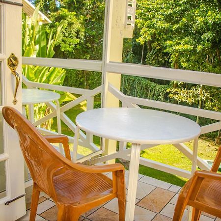 E 20 Mystic Ridge Ocho Rios Daire Dış mekan fotoğraf