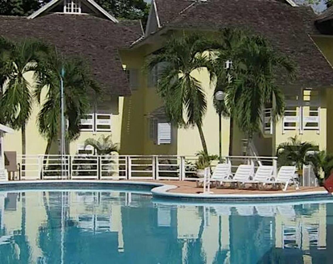 E 20 Mystic Ridge Ocho Rios Daire Dış mekan fotoğraf